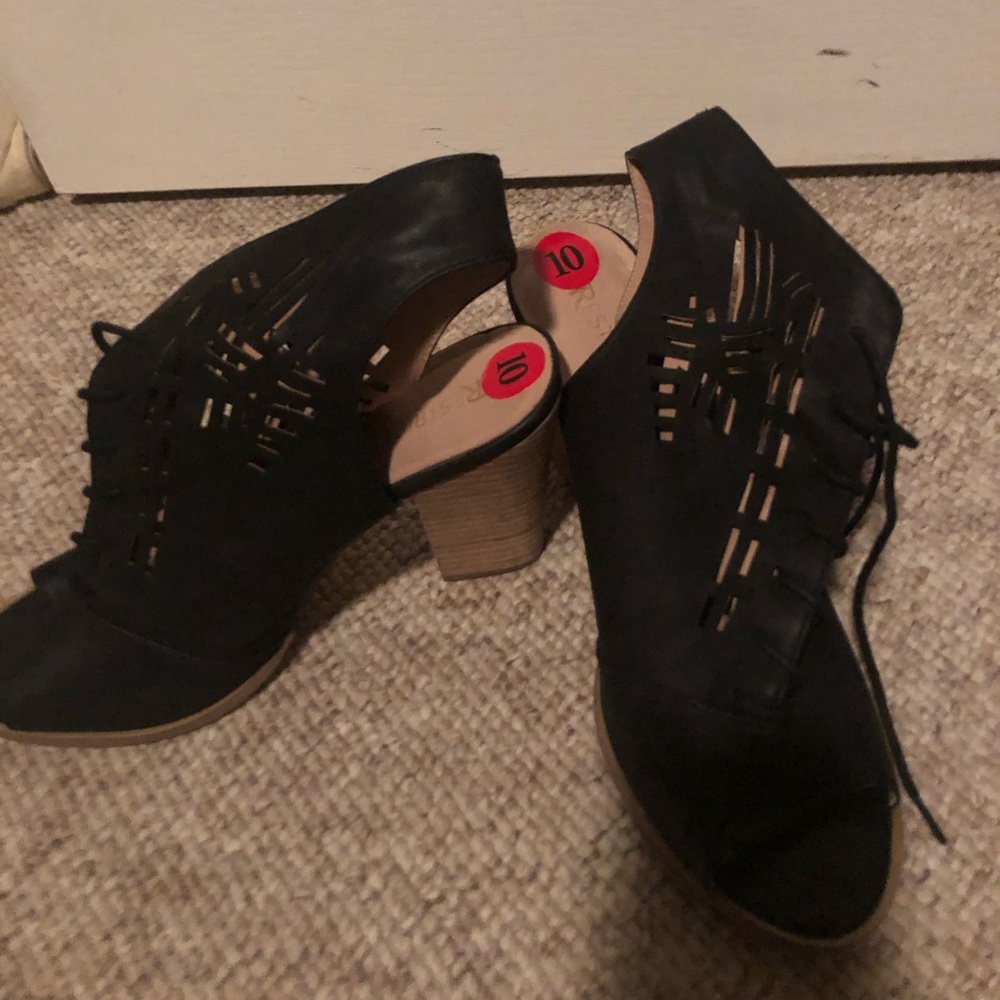 Black suede peep toe open heel lace up sandals